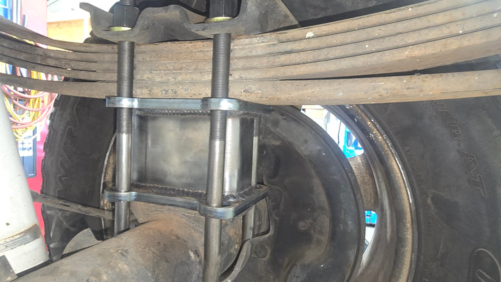 80-04 Ford F-250/350 4x4 2" 3" 4" Rear Blocks