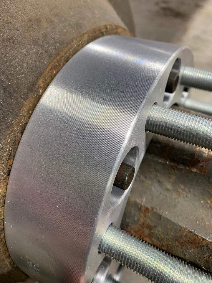 8 x 6.5 Bolt Pattern 2 Inch Wheel Spacers