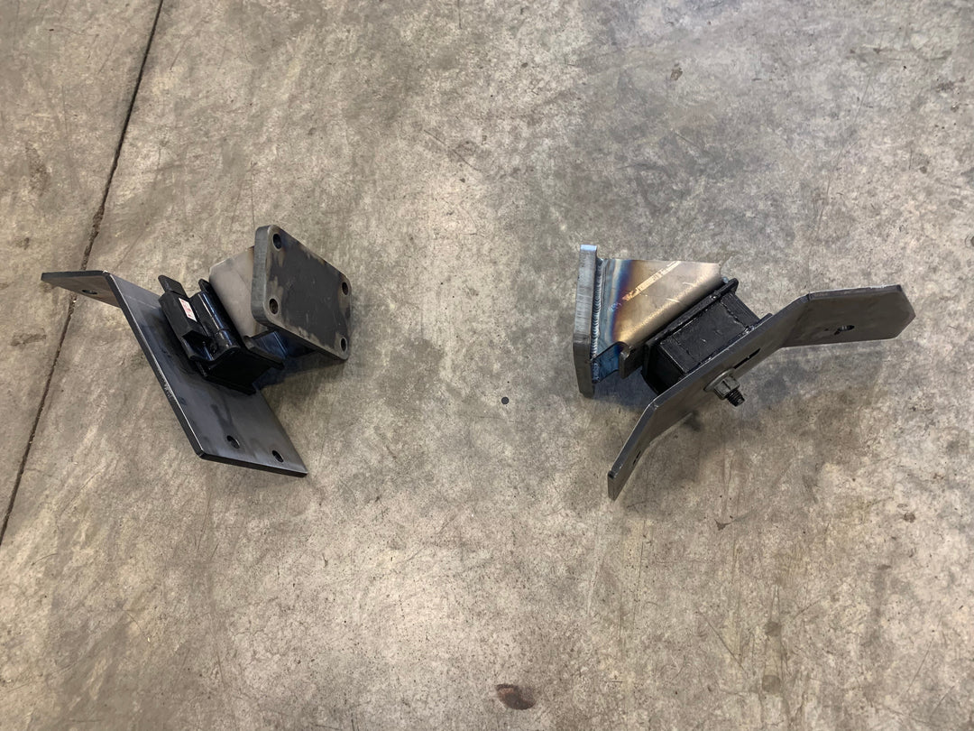 Motor Mounts: 1980-1997 Ford F250/350 to 12v/24v/CR Cummins