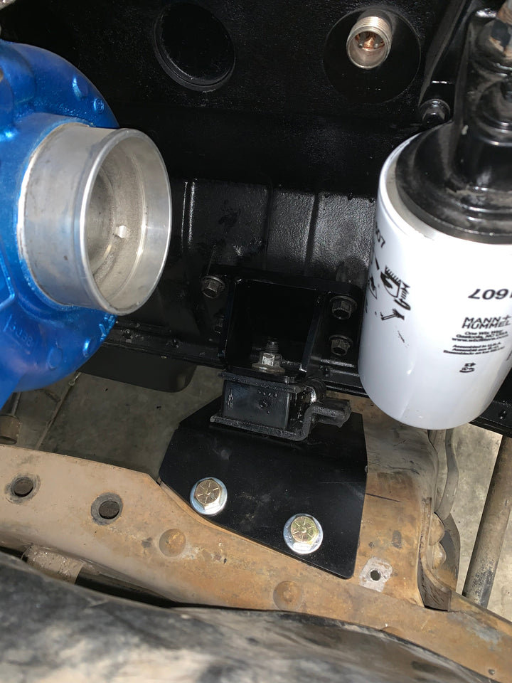 Motor Mounts: 1980-1997 Ford F250/350 to 12v/24v/CR Cummins