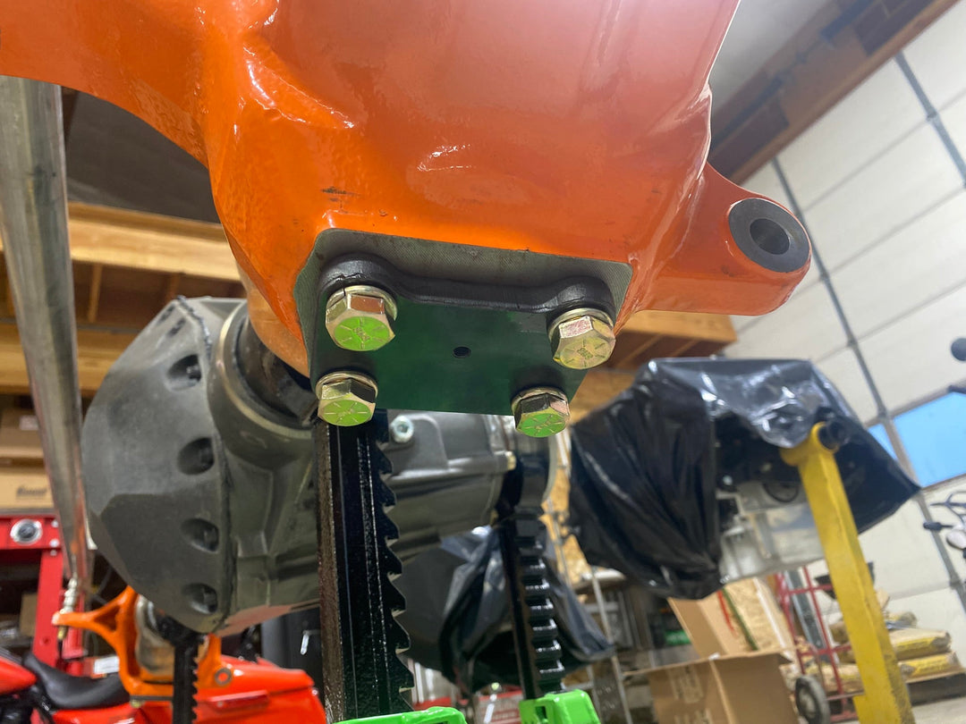 Dana 60 Replacement King-Pin Cap 4 bolt.