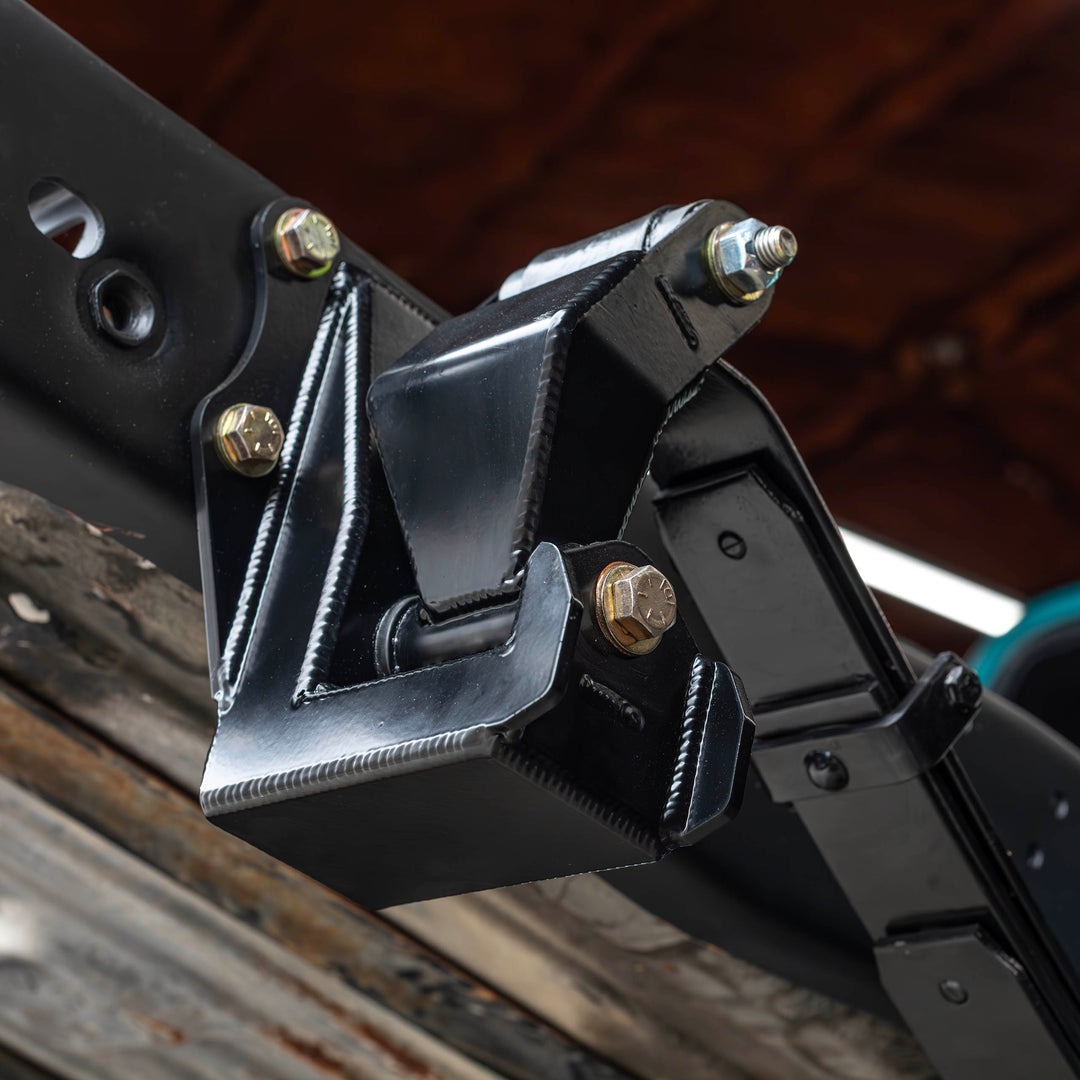 Extended Rear Shackle
